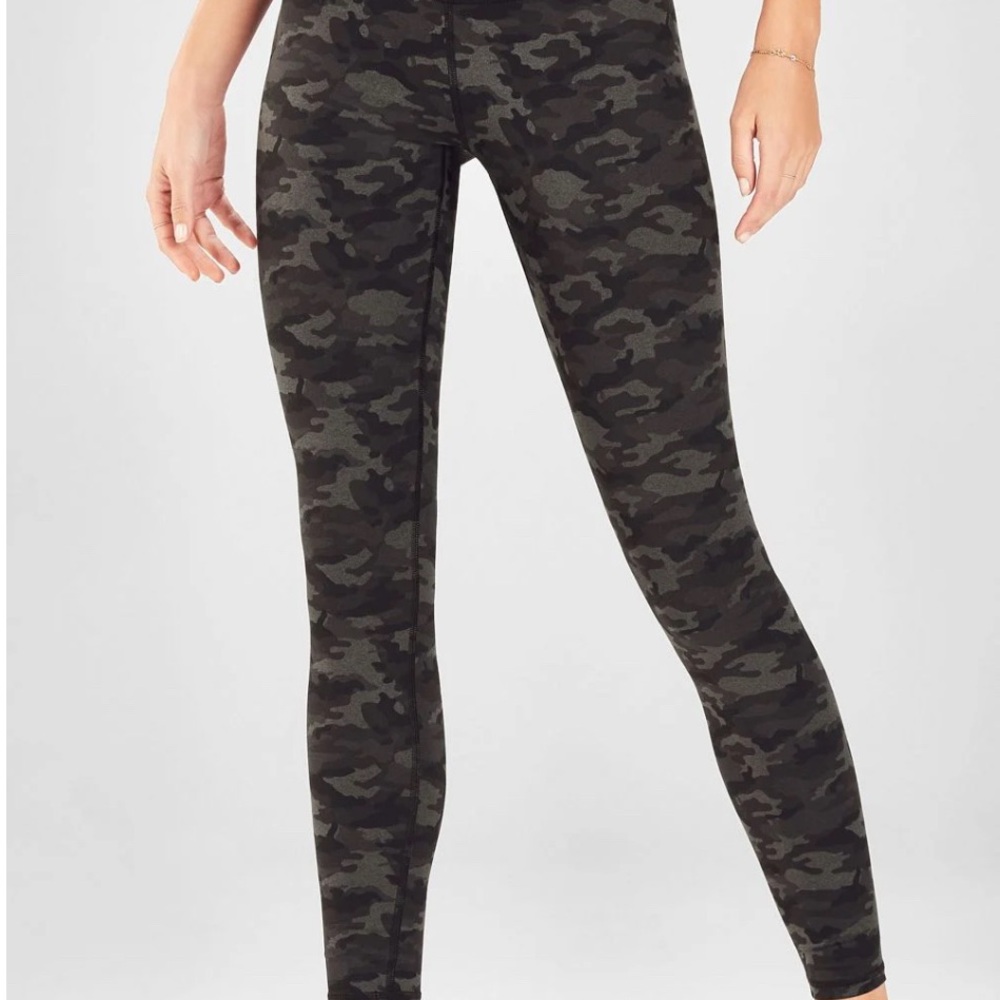 FABLETICS Camo Print Leggings
